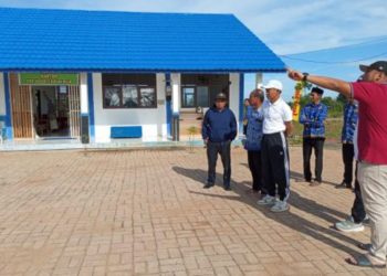 Sekda Ambo Sakka: Gedung Baru SMPN 4  Kusan Hilir Dapat Berdampak positif pada Siswa