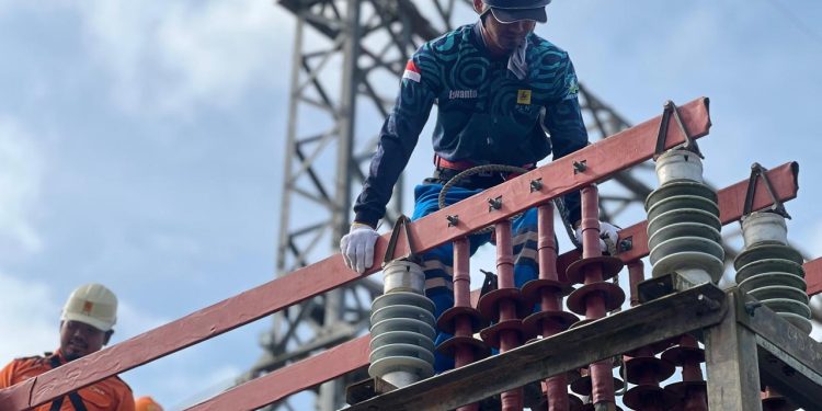 Pemeliharaan Rutin Trafo di GI Sangatta, Wujud Komitmen PLN Jaga Keandalan Pasokan Listrik Menjelang Natal dan Tahun Baru