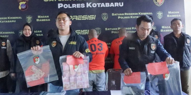 Tiga Pengedar Uang Palsu di Wilayah Kotabaru Diciduk, Begini Modusnya