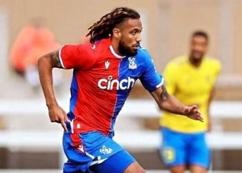 Erick Thohir Buka Suara soal Naturalisasi Jairo Riedeweld dan Mitchel Bakker