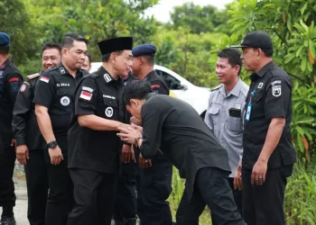 Zairullah Hadiri Peletakan Batu Pertama Pembangunan Mako Batalyon B Pelopor di Tanah Bumbu