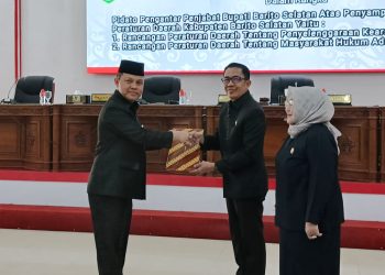 Pemkab Sampaikan Dua Raperda ke DPRD Barito Selatan