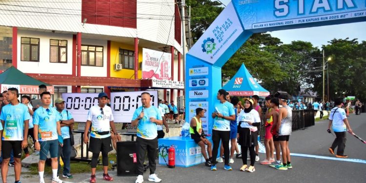 PLN Kapuas Run 2025 Perkenalkan Kuala Kapuas ke Daerah Lain