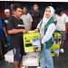 Anggota DPRD Kotabaru Amalia Beri Bantuan kepada Nelayan