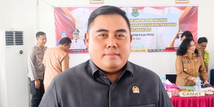Anggota DPRD Kapuas Hadiri Musrenbang Kecamatan Pulau Petak