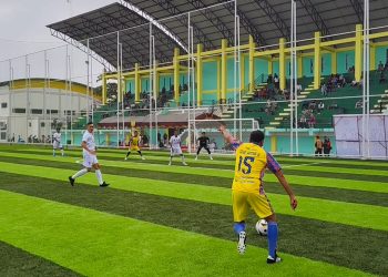 Laga Persahabatan SIWO PWI versus Barito Putera Legend Meriahkan HPN 2025 Kalsel