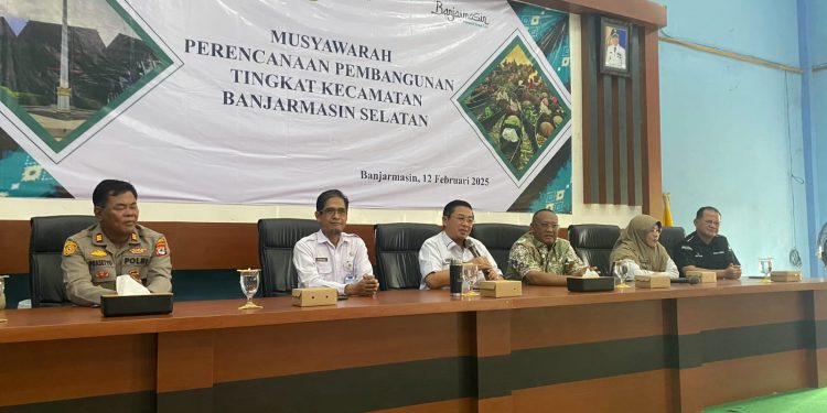 Kebutuhan Mendesak! Ibnu Sina Wacanakan Penanganan Sampah Gunakan Dana BTT
