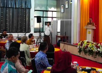 Puluhan Guru di HST Sambut Kunjungan Delegasi Cambridge University Press and Assessment UK