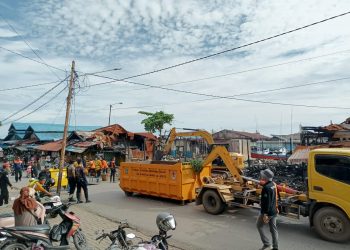 Gotong Royong Bersihkan Sampah di Momen HPSN 2025, DLH Turunkan 70 Personel