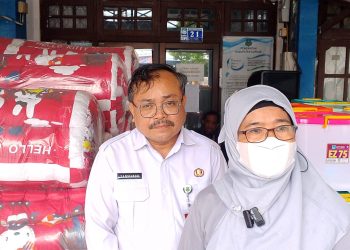 Dinsos Kapuas Salurkan Bantuan untuk Lansia dan Penyandang Disabilitas