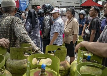DPR: Prabowo Minta LPG 3 Kg Kembali Dijual di Pengecer per Hari Ini