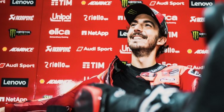 Francesco Bagnaia Girang Ducati Desmosedici GP25 Makin Sempurna Jelang MotoGP 2025