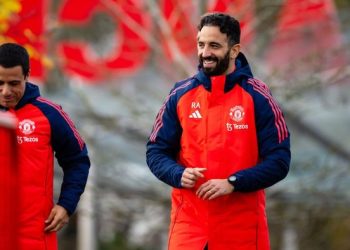 Gary Neville: Amorim di MU Cuma Jago Saat Konferensi Pers