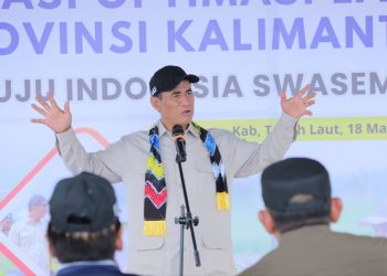 Kecewa Petani Dipersulit, Mentan Copot Pimwil Bulog Kalsel