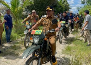 Khristianto Yudha Tinjau Jalan Rusak di Dua Kecamatan