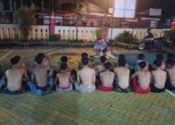 21 Remaja Terjaring Razia Buser Banjarmasin Selatan, Ditemukan Sajam dan Busur Panah