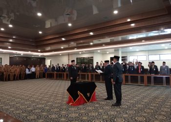 Bupati Kotabaru Lantik Pj Sekda dan Lakukan Penanaman Pohon