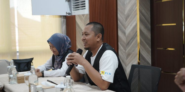 Tingkatkan Kompetensi Komunikasi Visual, PLN UPT Banjarbaru Gelar Kegiatan Mini Course Fotografi