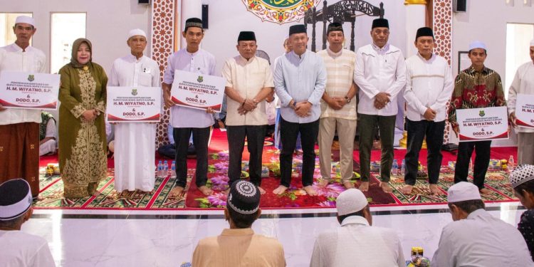 Wiyatno Gelar Safari Ramadan di Masjid Sirajul Huda Desa Saka Batur