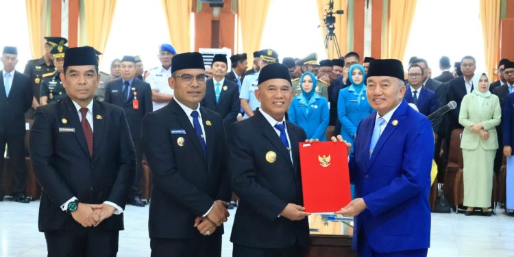 Terima SK Mendagri, Ini Program 100 Hari Bupati dan Wabup Kotabaru