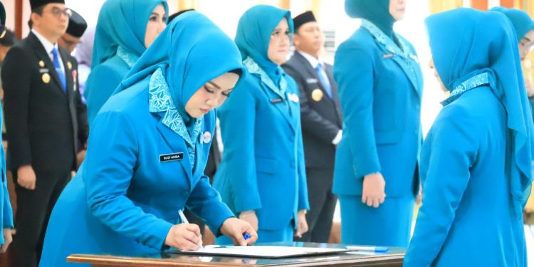 Suci Anisa Rusli Dilantik Sebagai Ketua TP PKK Kotabaru