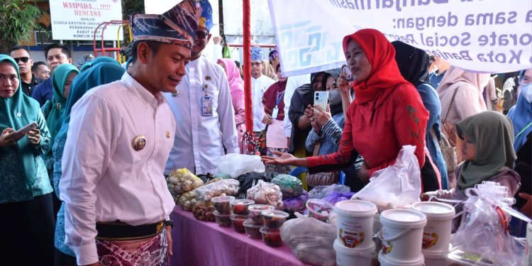 Pemko Banjarmasin Gandeng BCSR Gelar Pasar Murah