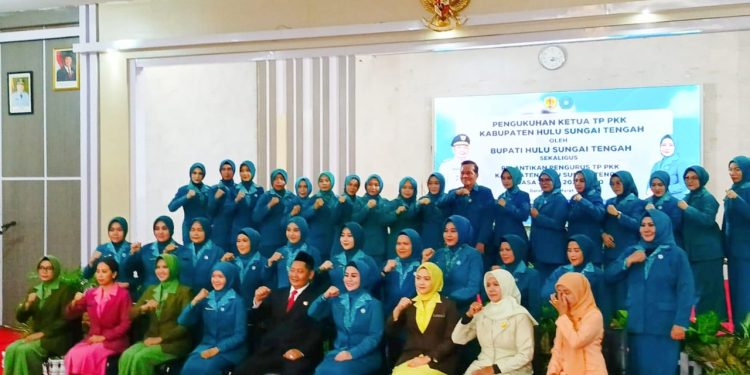 Ketua TP PKK HST Fokus Tingkatkan Kualitas SDM Kaum Perempuan
