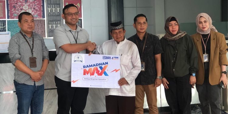 Berkah Ramadan, 50 Paket Sembako untuk Kaum Duafa