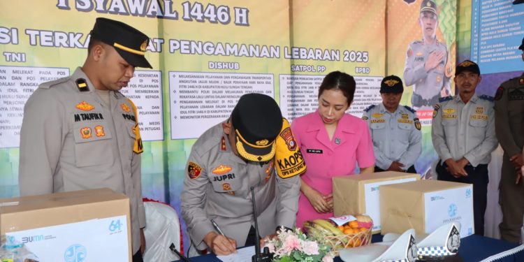 Kapolres HST Beri Dukungan Moril dan Apresiasi Petugas Pengamanan Mudik Lebaran