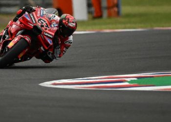 Bagnaia Bakal Pake Motor Lama demi Kalahkan Marquez