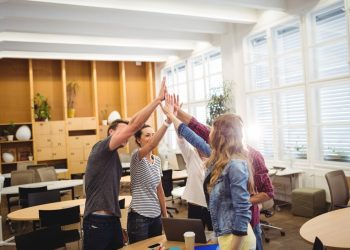 5 Kiat Jaga Stamina Tetap Fit saat Bekerja Sambil Puasa di Bulan Ramadhan