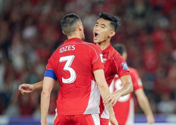 Hormat Besar Jay Idzes kepada Rizky Ridho: Dia Salah Satu Pemain Terbaik!