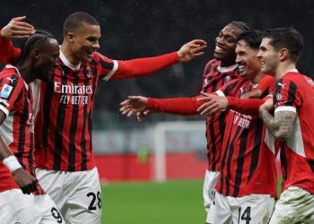 AC Milan Vs Como: Comeback, Rossoneri Menang 2-1