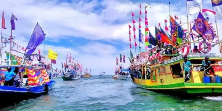 Yuk, Saksikan Pesona Budaya Tanah Bumbu 2025 di Pantai Pagatan
