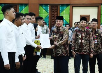 1.234 CPNS dan PPPK Pemprov Kalsel Terima SK, Ini Pesan Gubernur H Muhidin