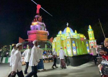 Festival Tanglong Meriahkan Malam Idul Fitri di Tanah Bumbu