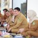 Rapat Koordinasi Digelar Lesehan di Pendopo, Suasana Lebih Cair dan Produktif