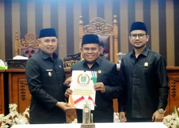 Tok! DPRD Tanbu Setujui Raperda Riset dan Inovasi Daerah