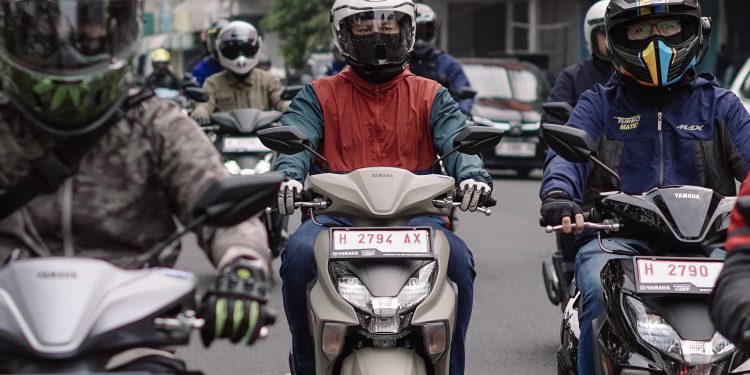 No Kaleng-Kaleng! GEAR ULTIMA Buktikan Kehebatan di Jalan Perkotaan dan Pegunungan