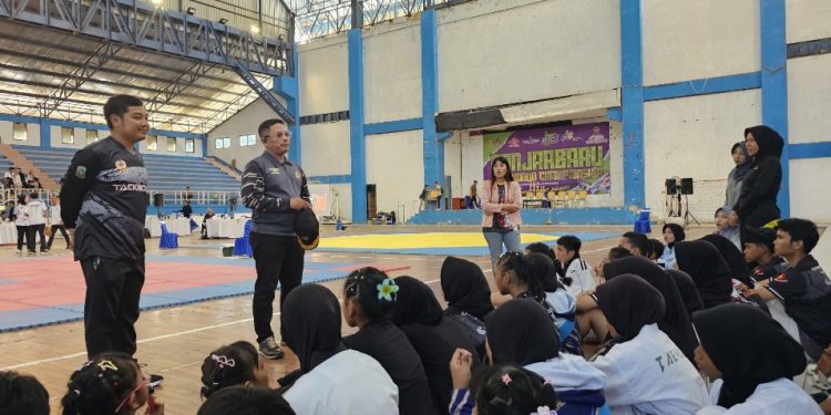 Danlanal Kotabaru Beri Dukungan Atlet Taekwondo Kotabaru