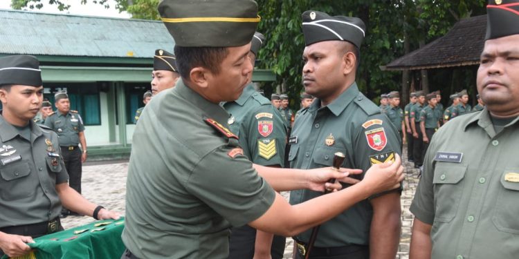 Kodim HST Gelar Kenaikan Pangkat Sekaligus Penerimaan Anggota