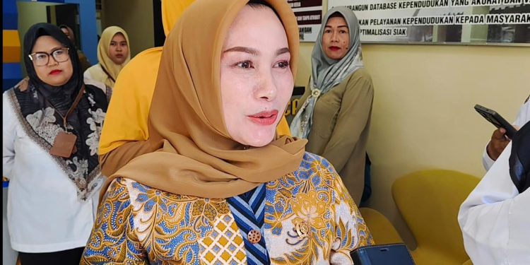 DPRD Kotabaru Soroti Pelayanan Disdukcapil, Suwanti:  Sudah Baik, Tapi Harus Terus Ditingkatkan