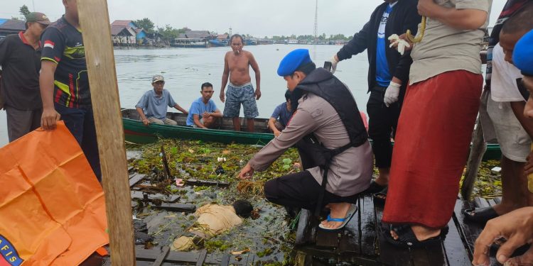 Mayat Laki-Laki Ditemukan Mengapung di Sungai Alalak