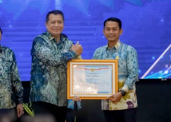 Rakor Pelayanan Publik Bersama Wamen PAN RB, Banjarmasin Boyong Tiga Penghargaan