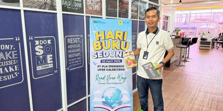 YBM dan Srikandi PLN UP2B Kalselteng Peringati Hari Buku Sedunia dengan Aksi Berbagi Buku