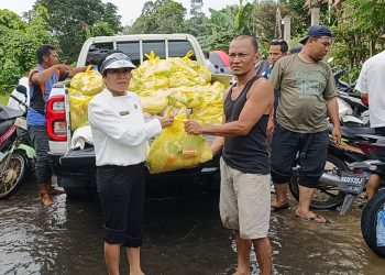DPUPR Barsel Salurkan Bantuan Paket Sembako untuk Masyarakat Terdampak Banjir