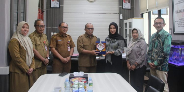 KPID Kalsel Sambangi Pemkab HST, Ini yang Dibahas