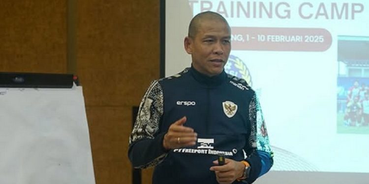 Target Nova Arianto Bersama Timnas Indonesia U-17 di Piala Dunia U-17 2025: Cetak Sejarah Baru!