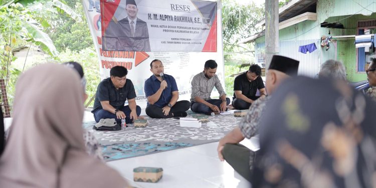 Warga Satui ‘Curhat’ kepada Wakil Ketua DPRD Kalsel, Harapkan Solusi Drainase dan Air Bersih