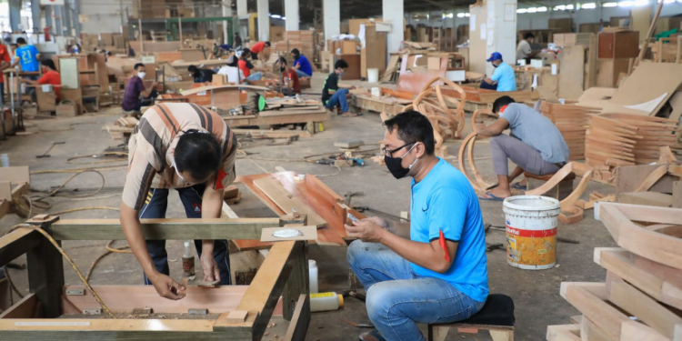 Prabowo Ubah Aturan TKDN 25 Persen Buat Pengadaan Barang Pemerintah